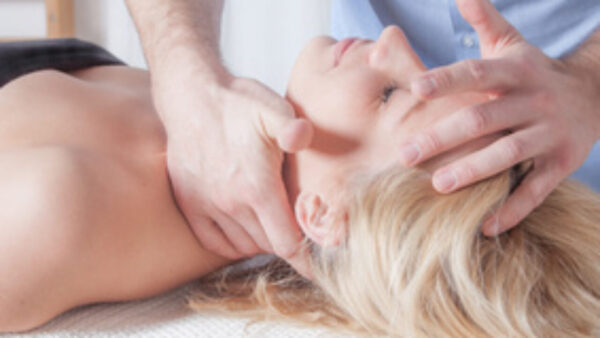 What is osteopathy? Initial osteopathic treatment and consultation with an osteopath